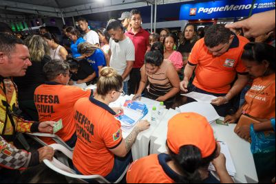 notícia: Estado beneficia quase 400 famílias de Bragança com cheques do Sua Casa e CredCidadão